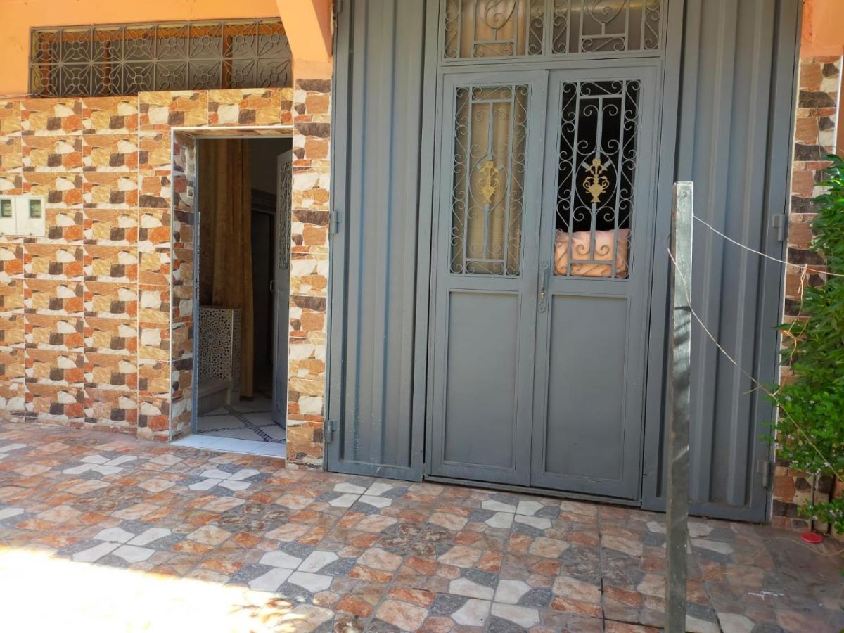 Appartement Relax Marrakech, شقة عائلية بمراكش متوفرة على غرفتين Bagian luar foto